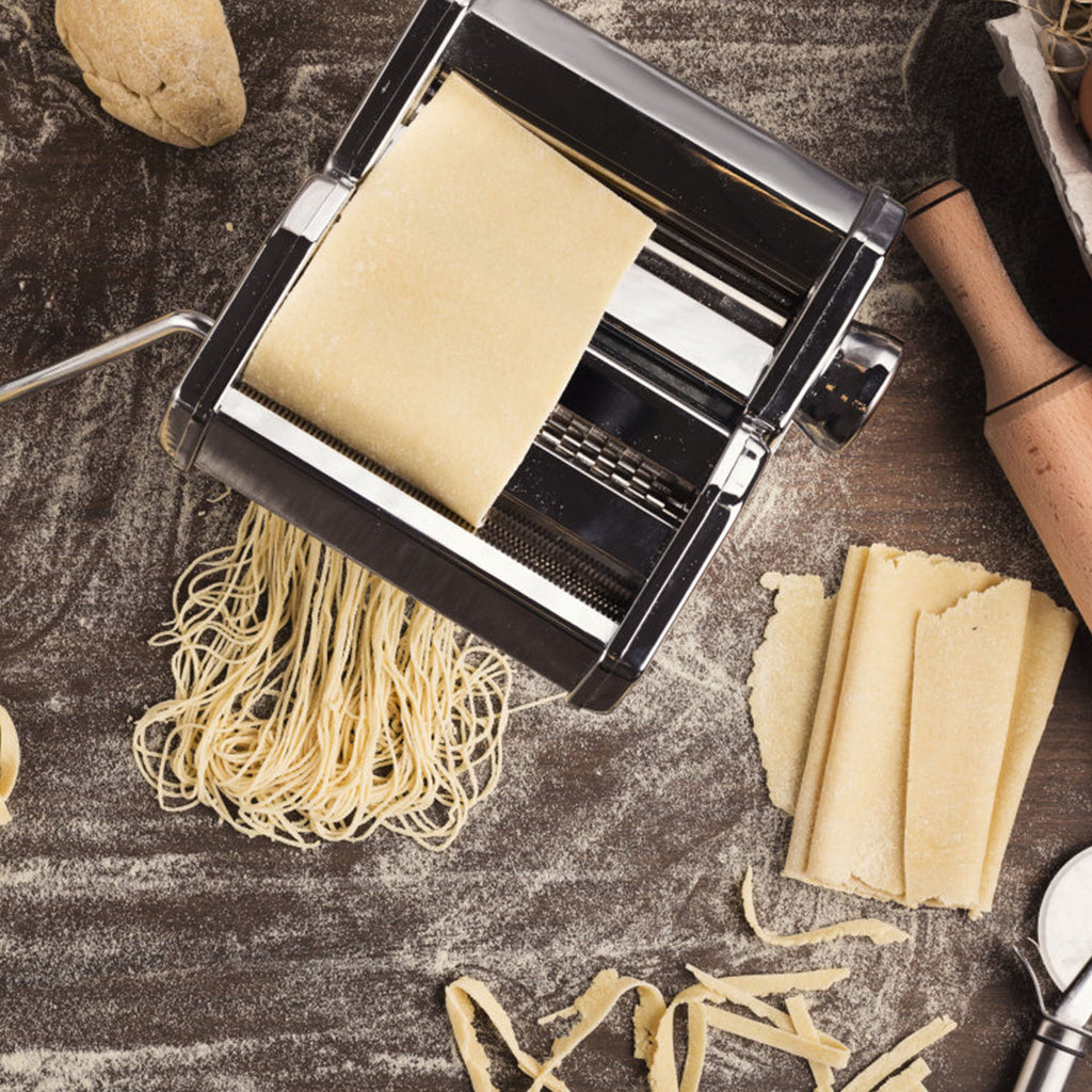 Hand-Crank Pasta Maker – photo 4